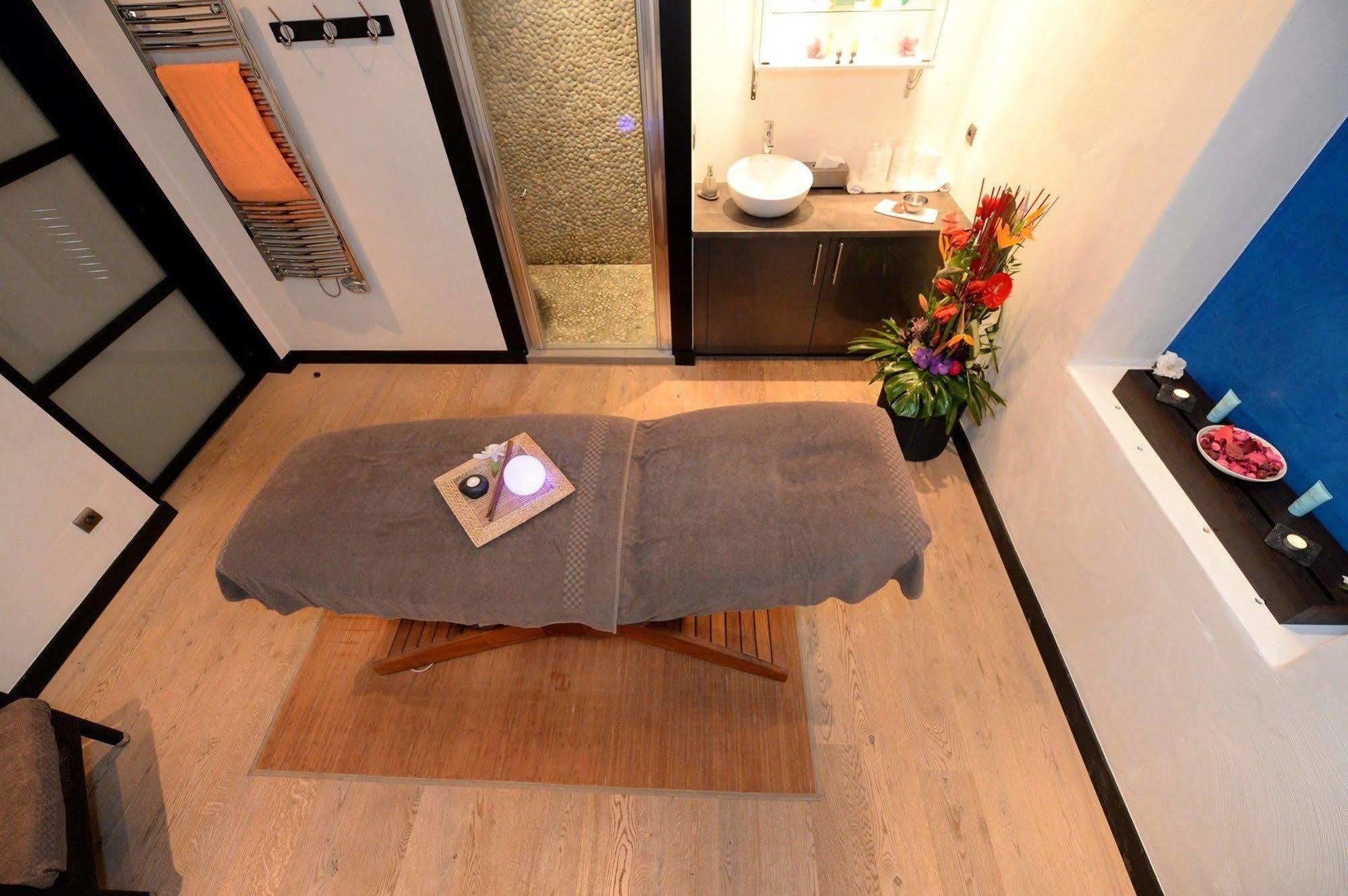 Cgh Residences & Spas Le Coeur D'or 4*